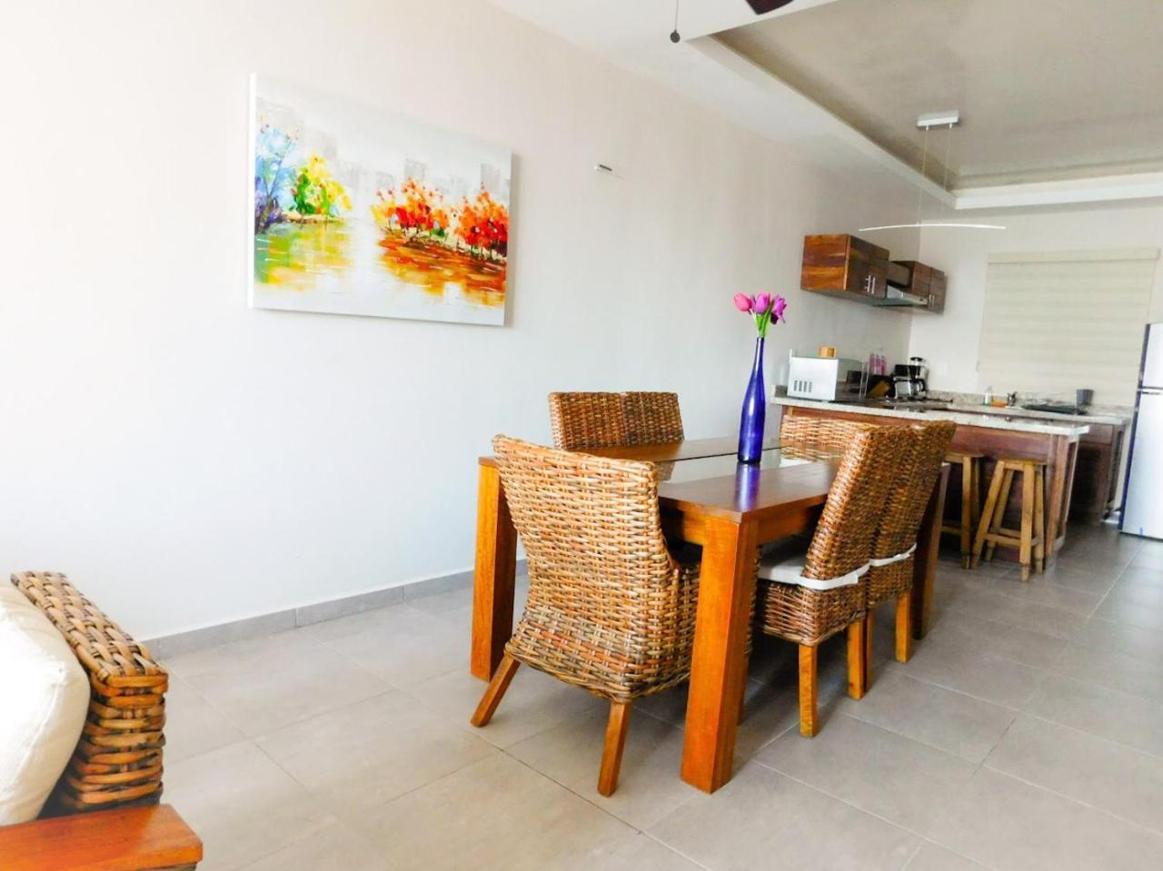 Aquastar By Rt Vacation Rentals มาอาอวล ภายนอก รูปภาพ