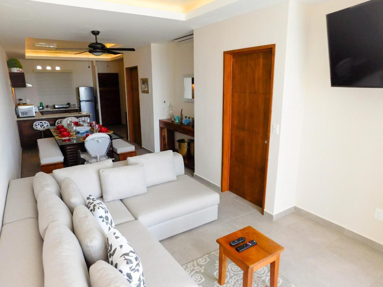 Aquastar By Rt Vacation Rentals มาอาอวล ภายนอก รูปภาพ